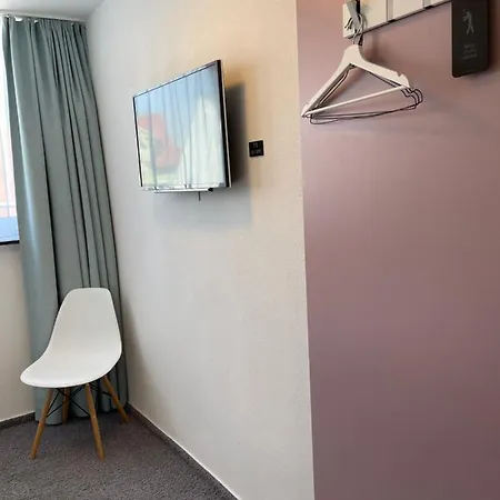 Ulmer Muenster Hotel 2*