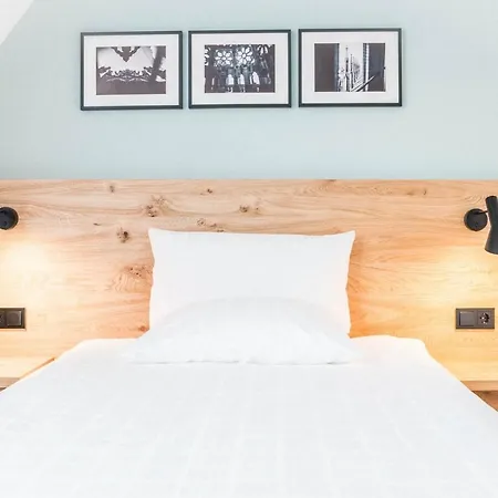 Hotel Ulmer Muenster 2*