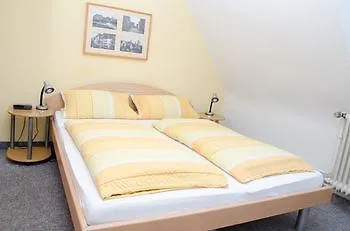 Ulmer Muenster Hotell 2*